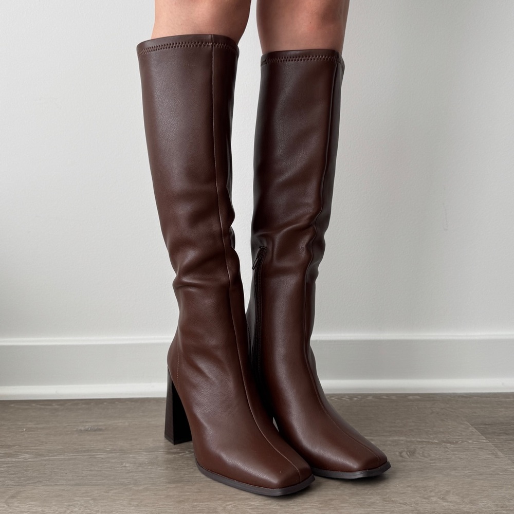 Chinese Laundry Mary Brown Square Toe Knee High Boots Soft Stretch Size 6 NWB